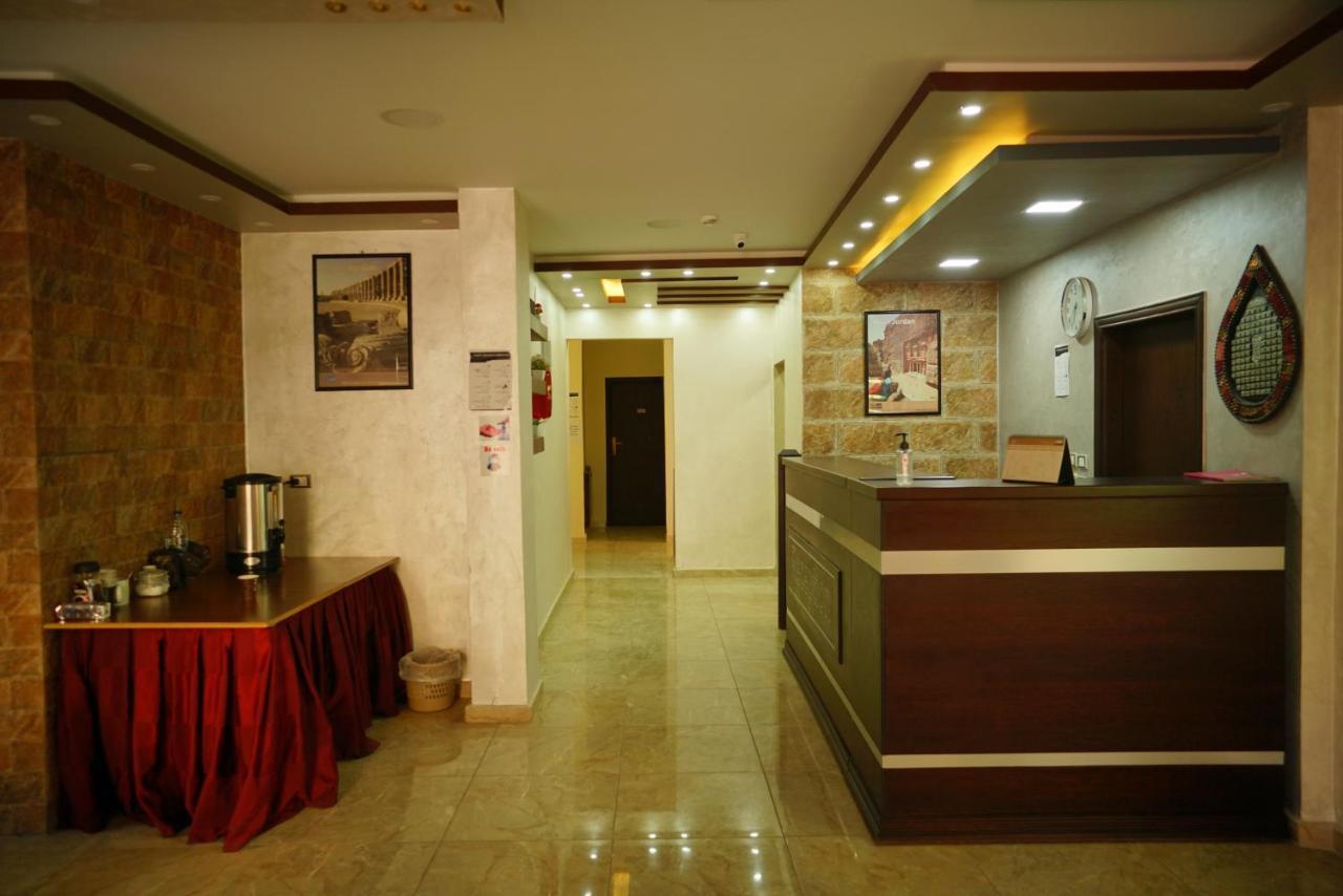 Petra Sofsaf Hotel وادي موسى المظهر الخارجي الصورة